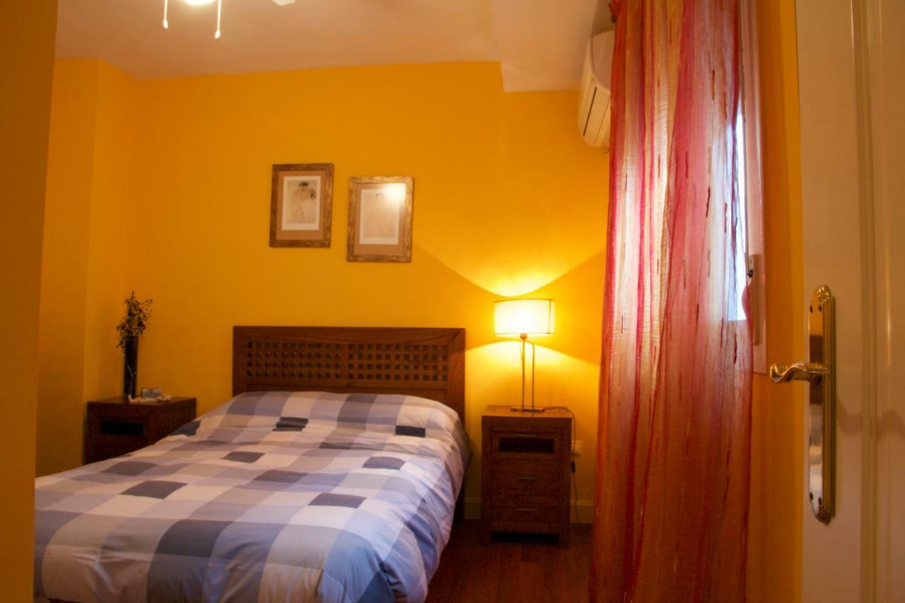 Apartamento San Benito C Sevilla Exterior foto