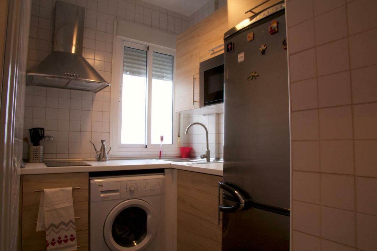 Apartamento San Benito C Sevilla Exterior foto